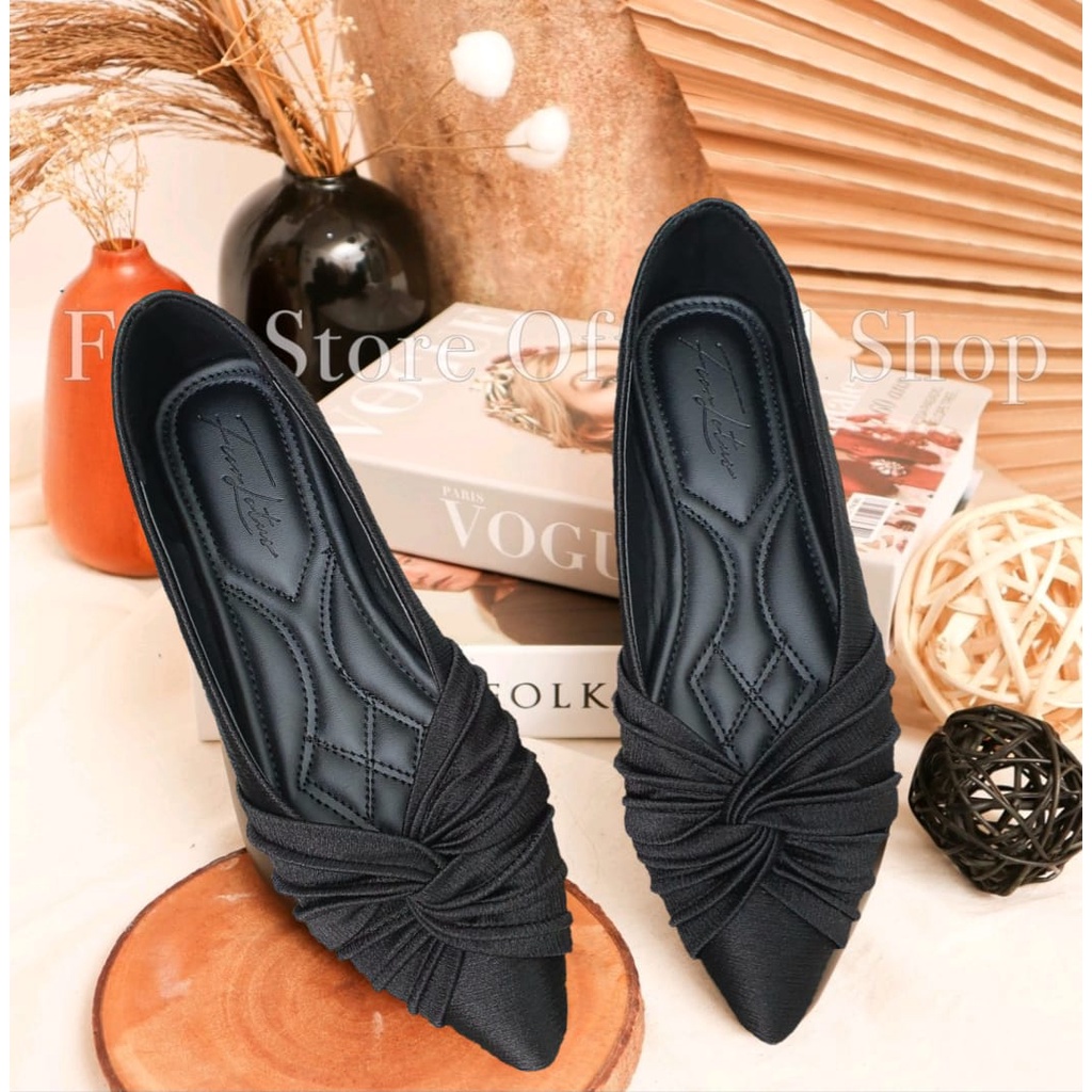 FIOR LOTUS Balerina Satin Salur AR 20 - Fior store-HITAM