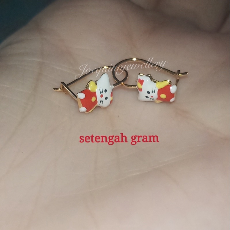 anting hello kitty HI tempel red emas muda