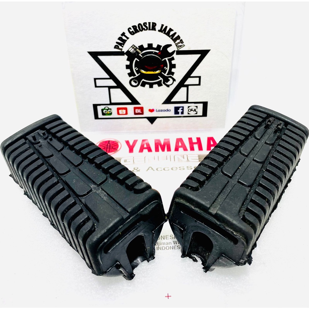 KARET FOOTSTEP FOOT STEP  PIJAKAN  DEPAN SEPASANG YAMAHA RX KING JUPITER Z JUPITER MX VEGA LAMA VEGA