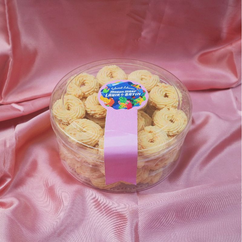 

Kue Kering Sagu Keju / Kue Kering Lebaran Hari Raya Natal Spesial Premium 250 gram / 500 gram