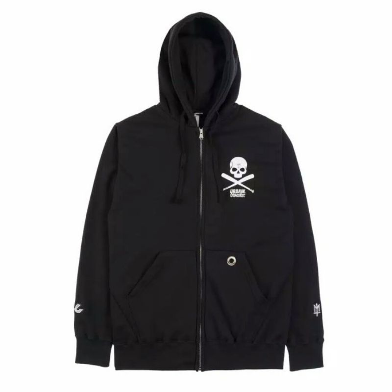 MATERNAL DISASTER X URBAIN INC