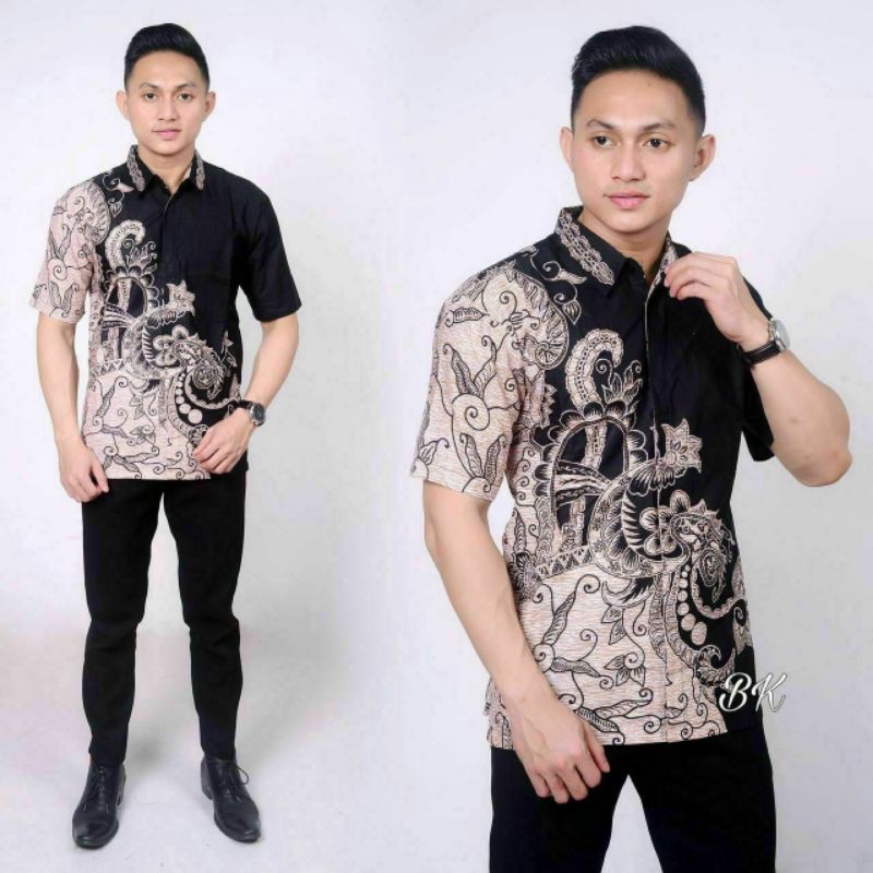 Kemeja Batik Pria Motif Terbaru Hitam Manis Wayang Tunggal