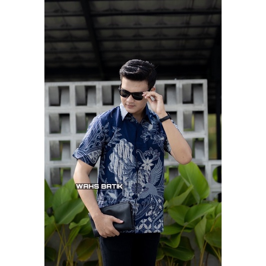 WAHS BATIK - Kemeja Batik Pria Lengan Pendek Premium Lapis Furing Asli Solo Sragenan Reguler Navy