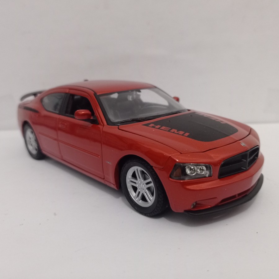 DIECAST MOBIL DODGE CHARGER DAYTONA SPORT WELLY SKALA 24 MAINAN HARGA MURAH