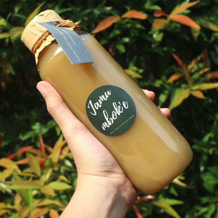

Jamu 500 ml ( Kunyit Asem / Beras Kencur / Wedang Jahe / Asem Jawa ) - Kunyit Asem (BERKUALITAS)