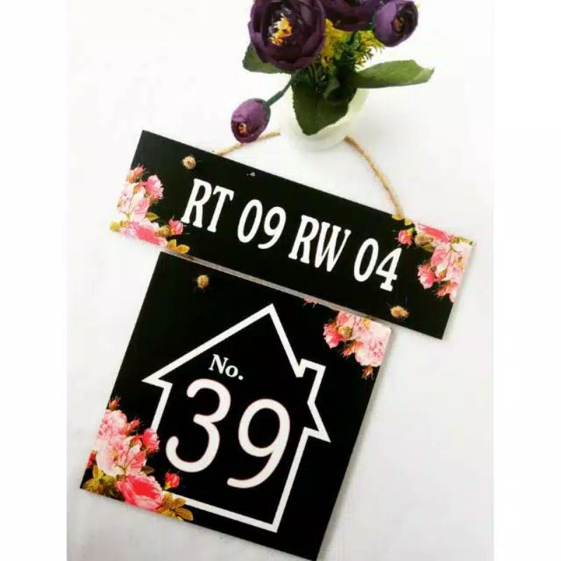 

papan nomor rumah