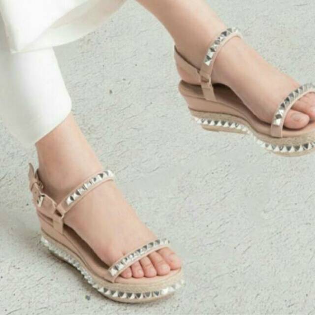 Thorny Wedges Valencia by Enrica