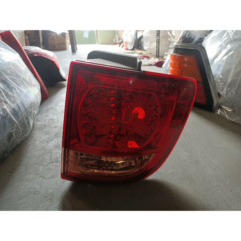 stoplamp Toyota Fortuner 2010