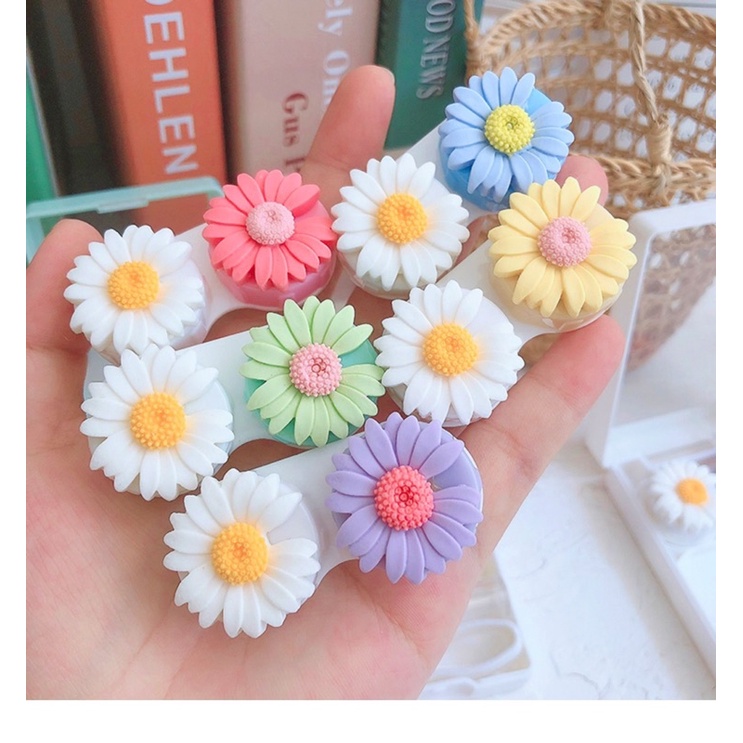 STELLA SOFTLENS BOX / TEMPAT KOTAK LENSA MODEL BUNGA DAISY DESI/ CUTE SOFTLENS CASE TRAVEL KIT / TEMPAT SOFTLENS LUCU GAMBAR BUNGA WARNA WARNI/ WADAH SOFLENS KARAKTER IMUT