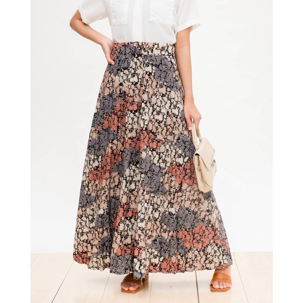 Myrubylicious PERONIA PLISKET SKIRT KODE 074