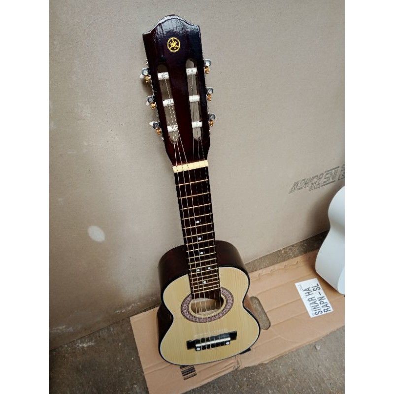 Gitar lele senar 6nilon./Guitar LELE GL-1 yammha/alatmusik murah bonus paking kayu