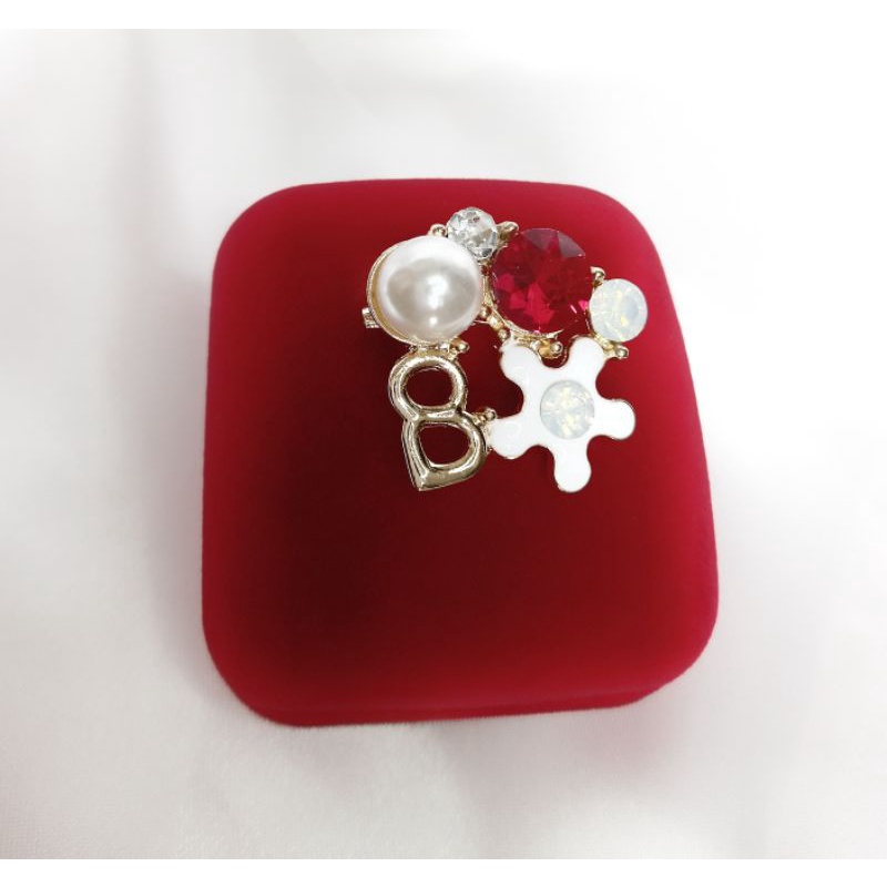 Bros B/bross signature branded import premium/brooch button/Bros hijab Athar shop scarve/Bros dada-Bunga B mt merah