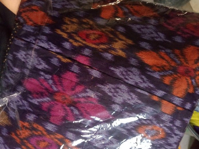 Baju Kemeja Endek Pria Bali