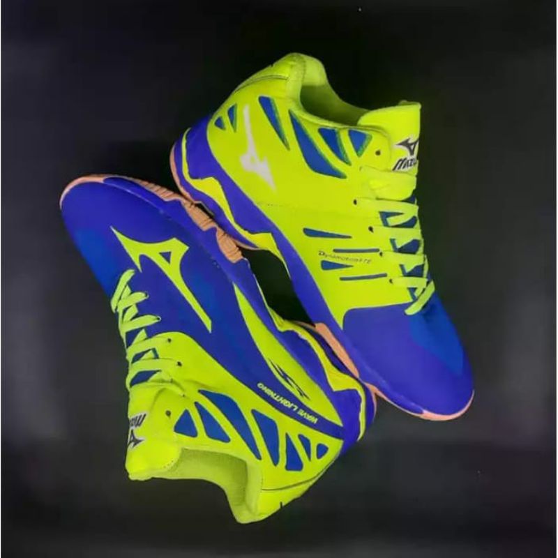 Sepatu Voli Mizuno Wave Ligthning Low Z 2 Sepatu Volly Mizuno Wave Momentum Sepatu Volly WLZ 2