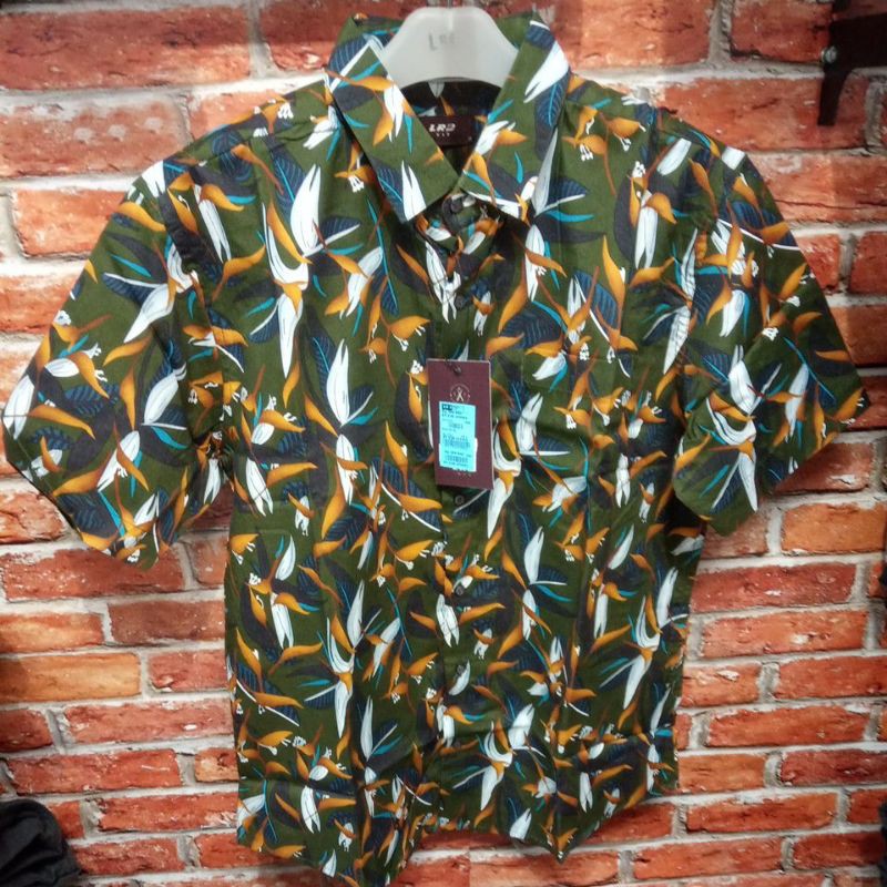 Kemeja pria/LARUSSO/15/Kemeja formal/Kemeja batik