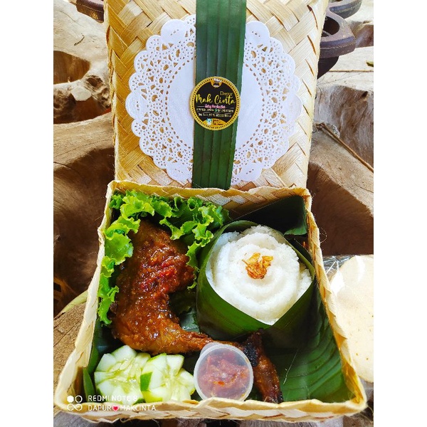 

Nasi Ayam Bakar besek Mak Cinta