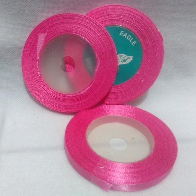 

Pita Satin Pink Muda Ukuran 1/4inch Per Roll