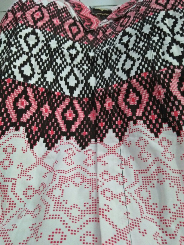 Trolistore Grosir Kemeja Batik Pria Cowok Motif Ketigo Merah Biru Hijau Seragam Batik Mrh Pekalongan