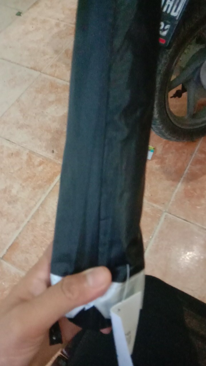 Payung Lipat Tiga Nagoya Model Polos Lapis Silver Dalam Anti Radiasi Matahari/ultraviolet