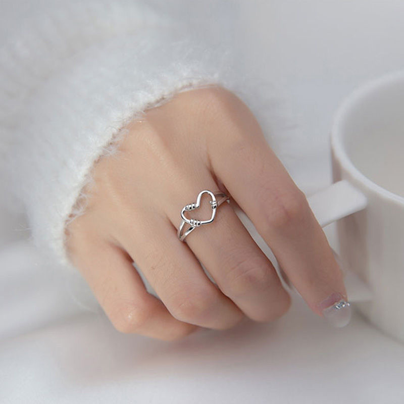 Fashion Simple  Hollowed-out Heart Rings / Silver Color Adjustable Open Rings  / Ladies Smooth Fine Thin  Finger Ring