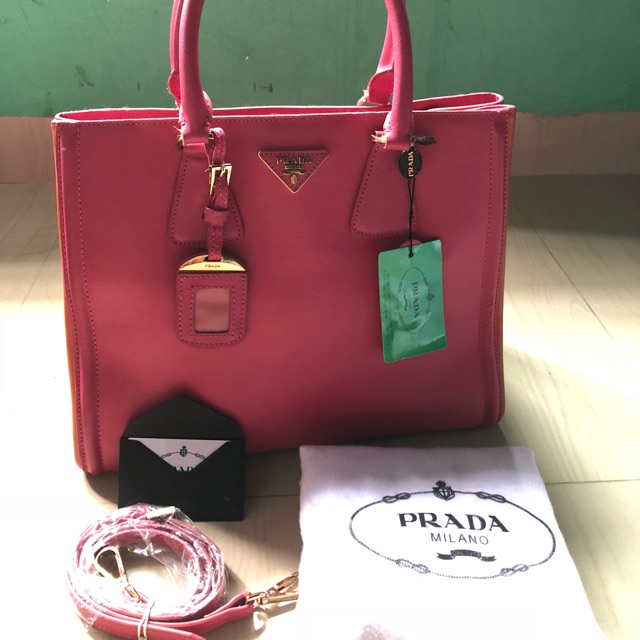 Prada preloved