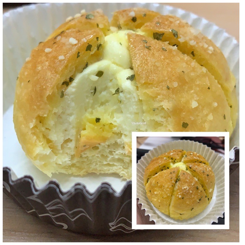 

korean garlic cheese bread (KGCB) 4 pcs/box