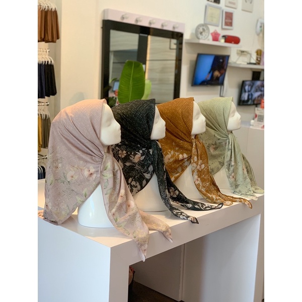 HIJAB MOTIF STANDAR by INONG SCARF