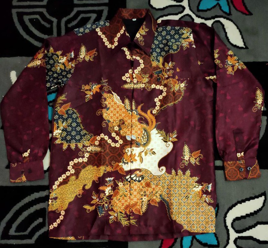 Kemeja Batik Pria Semi Sutra Silky Premium Puring Istimewa