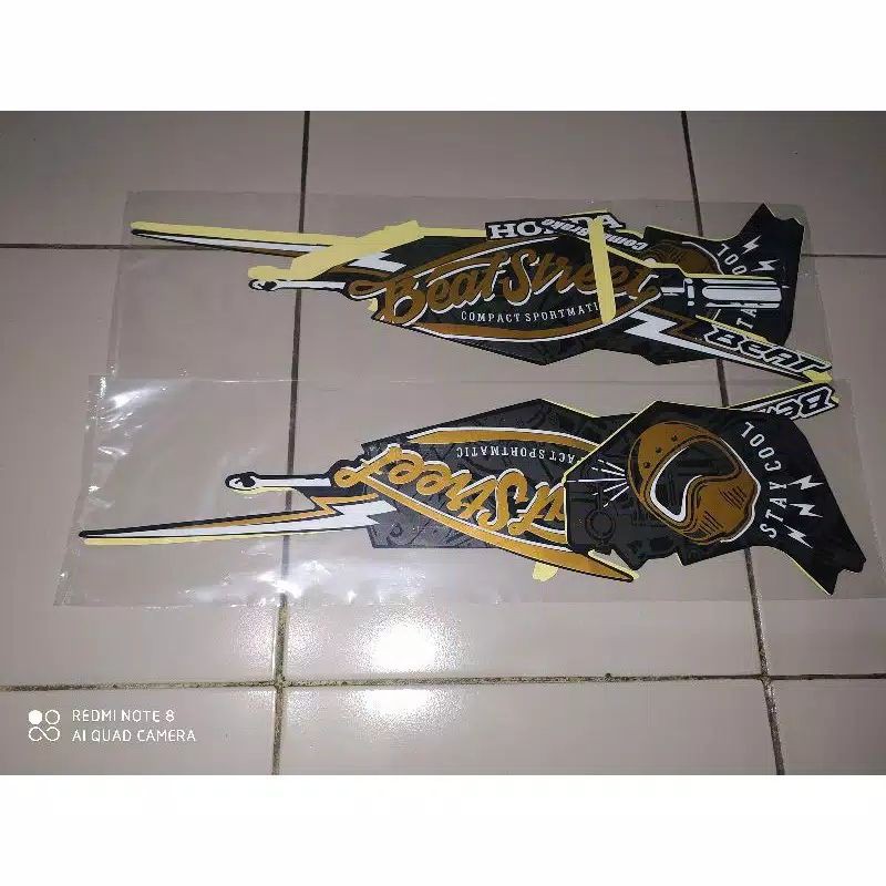 STRIPING STICKER LIS BODY MOTOR BEAT STREET  2018