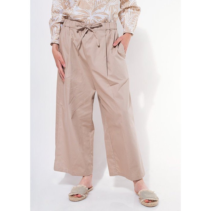 

Regha Pants Beige