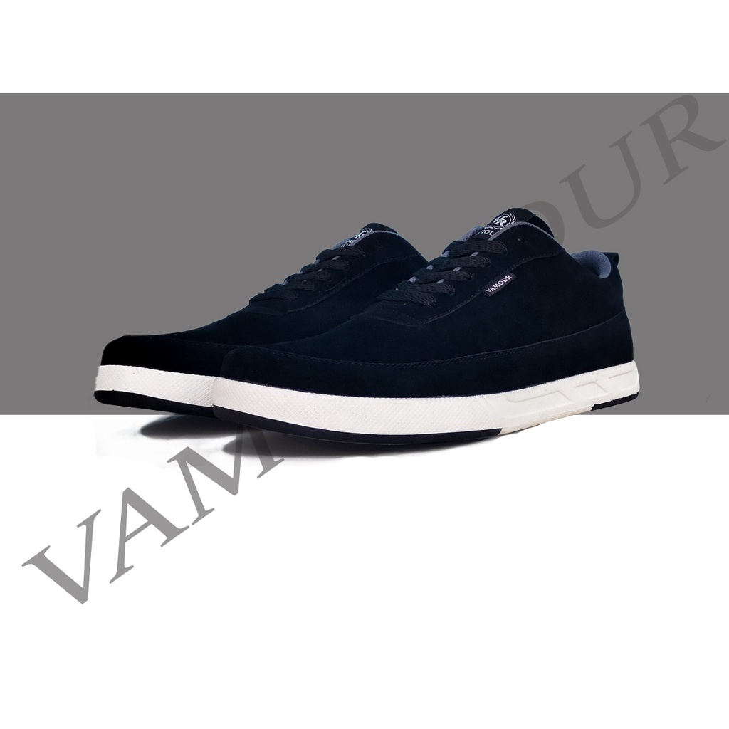 Jual Sneakers pria terbaru full black original cassual pria keren model