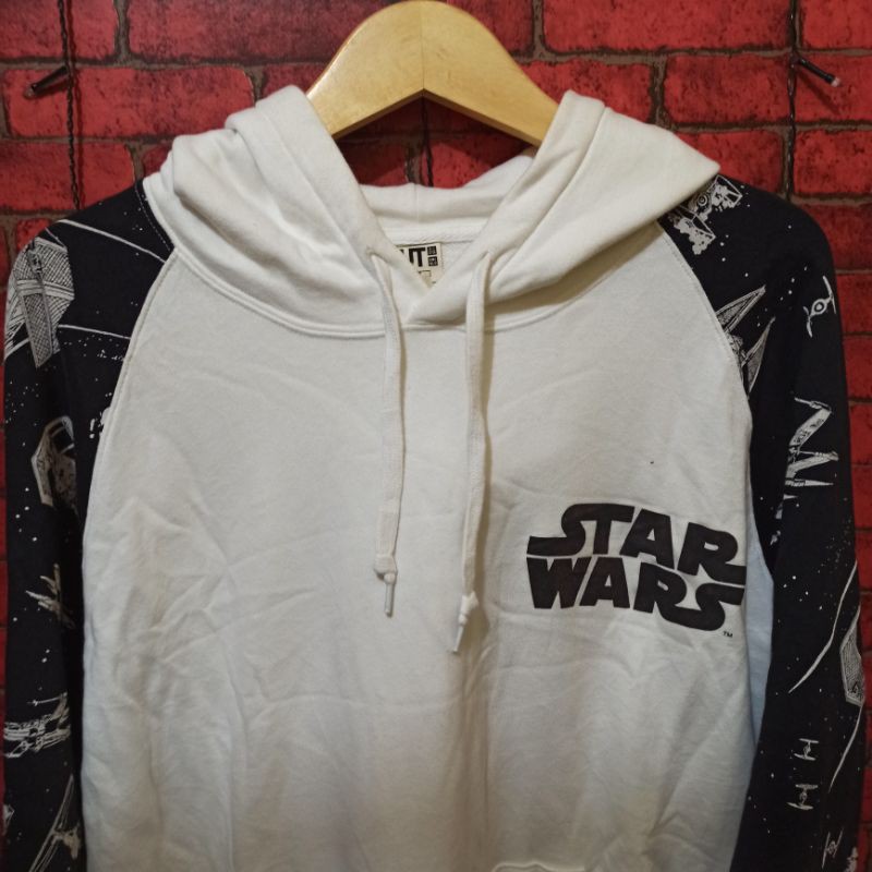 Hoodie By Uniqlo X Star Wars Shopee Indonesia