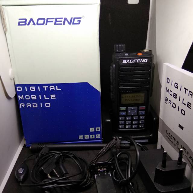 HT BAOFENG DMR DM-1801UV DIGITAL ANALOG DUAL BAND UHF -VHF