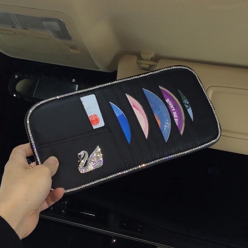 tempat cd sunvisor mobil swan TEMPAT CD/DVD SLOT KARTU DAD MAHKOTA CROWN,GC,SWAN BAHAN KULIT KUALITAS PREMIUM