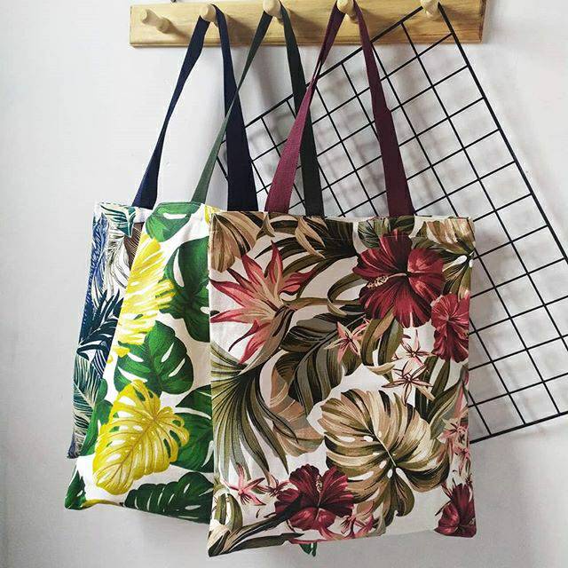 TOTEBAG / TAS TOTE BAG WANITA KANVAS MOTIF CANTIK