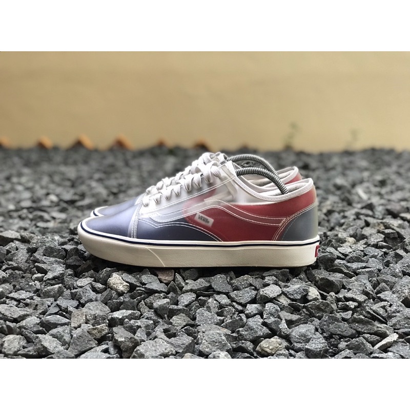 Sepatu Vans Comfycush Slip-Skool Navy Red Original Authentic Guarantee || Second Shoes Used