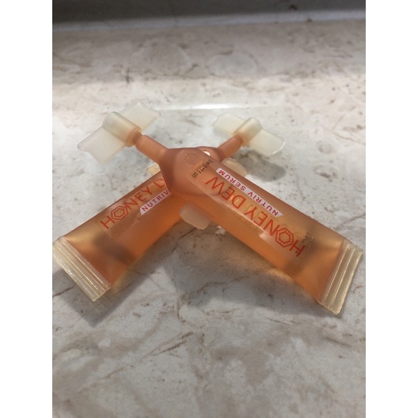 Makarizo Honey Dew (serum rambut)(pelembut rambut)