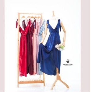 Long Diana dress BY SAFIYYA SYARI