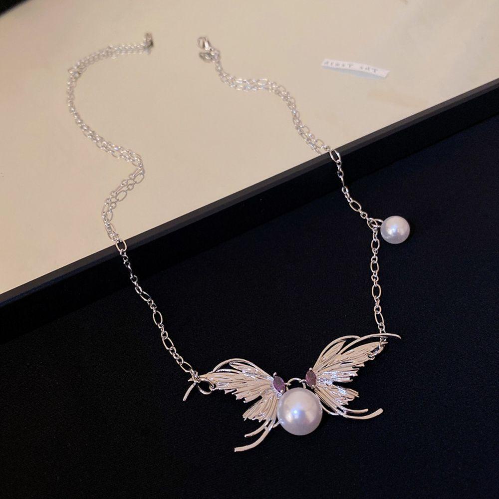 NEEDWAY Kalung Korea Temperamen Manis Pesta Trendi Sayap Zirkon Kupu-Kupu