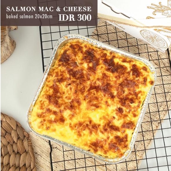 

SALMON MAC & CHEESE baked salmon 20x20cm