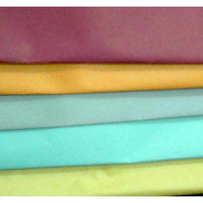

Kertas Kado Polos