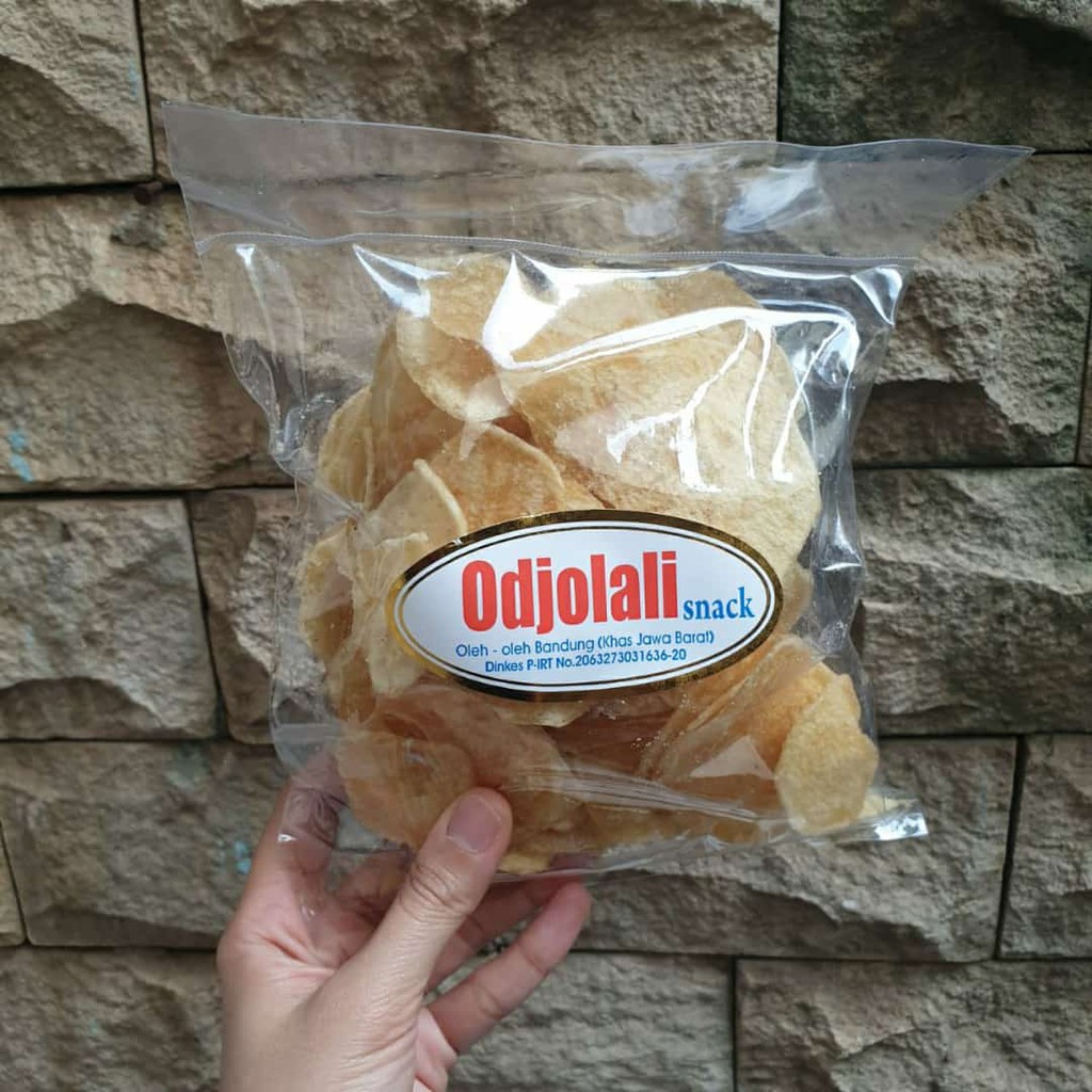 

Keripik Kentang Keju Gurih Odjolali Oleh-oleh Khas Bandung