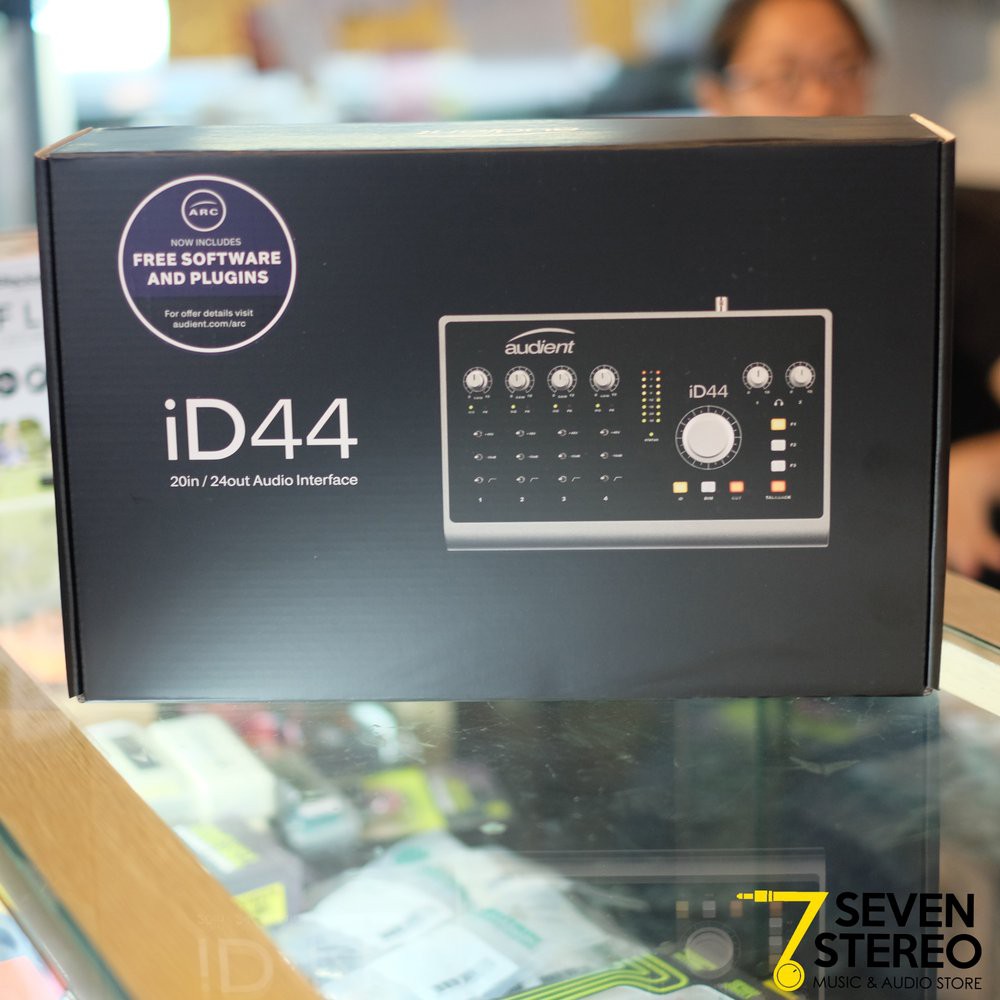 Audient ID44 20in - 24out Audio Interface Soundcard Recording