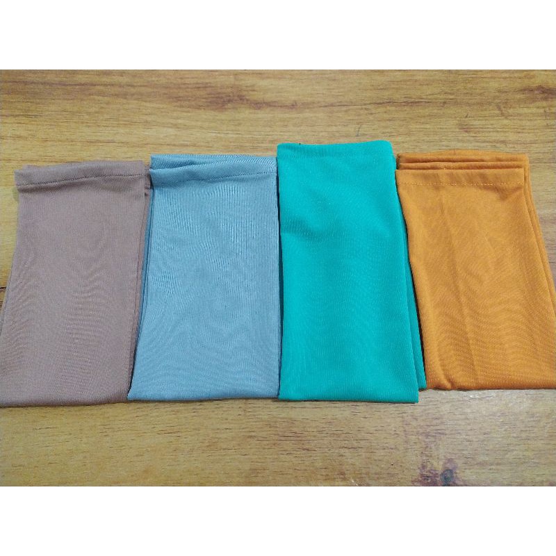 Handsock Jempol Polos ~~ handsock jempol handsock handsock tangan  handshock  handshock muslimah  manset jempol   manset baju manset tangan   manset  manset lengan