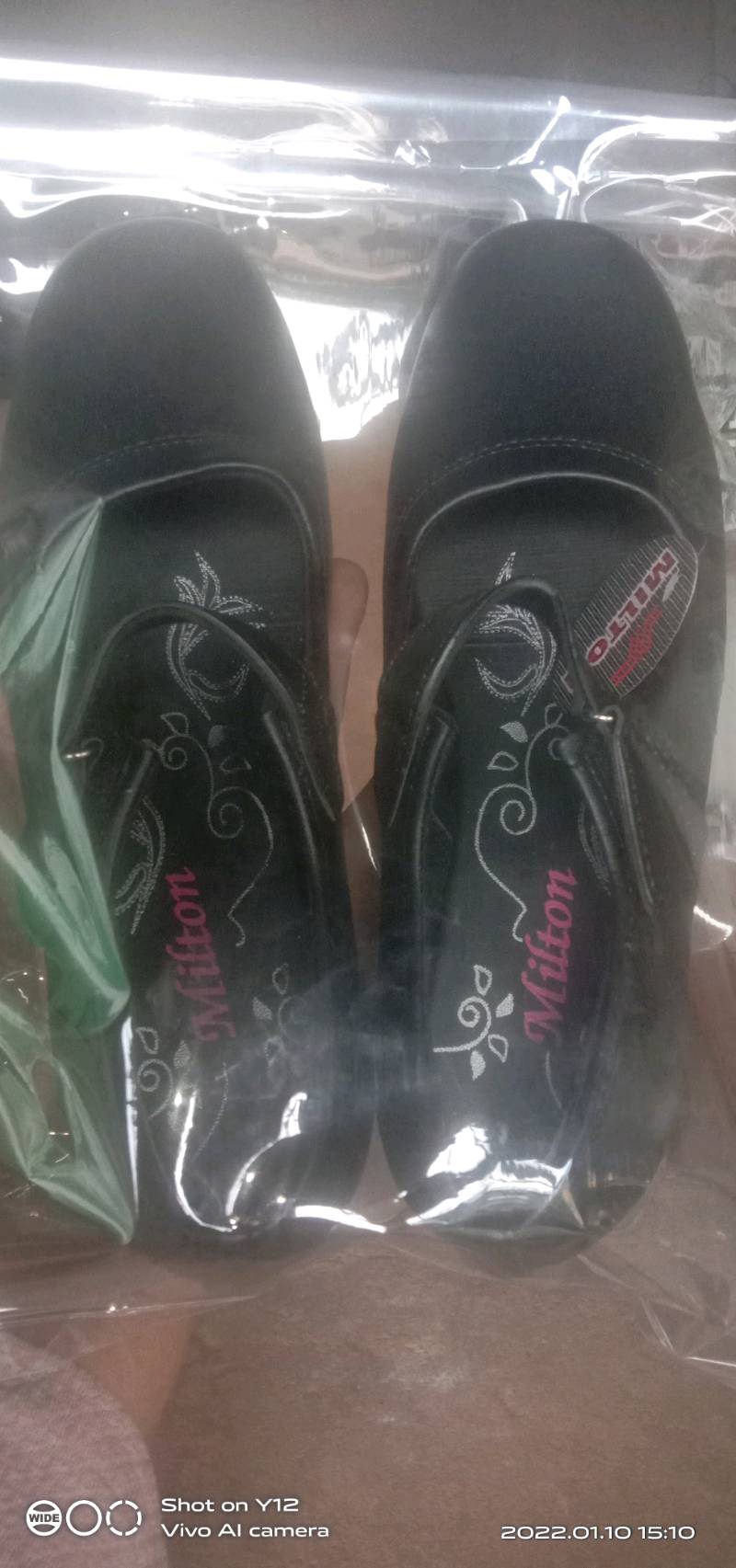 Cod-sepatu Pantovel Wanita / Sepatu Paskibra Wanita Hitam/putih