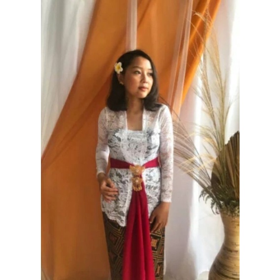 Kebaya brokat putih modern kutubaru atasan kebaya adat tradisional