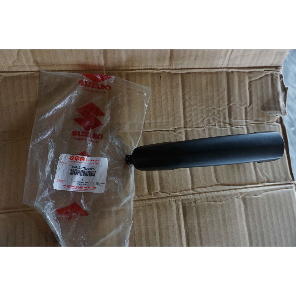 Handle Door Out Tarikan Pintu Luar Suzuki Ertiga ASLI SGP!