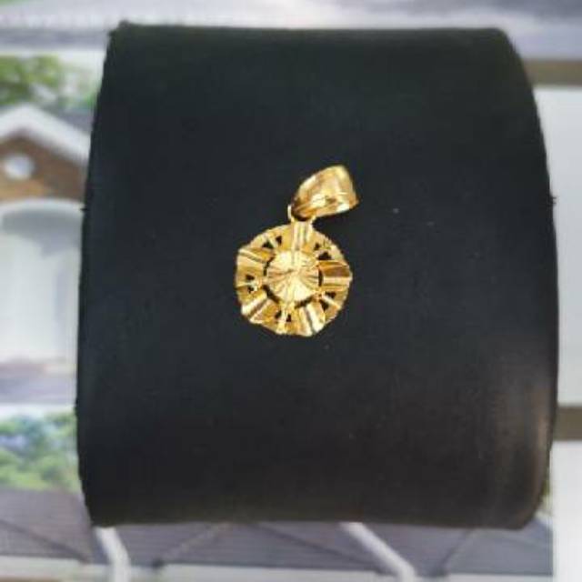 Liontin Emas asli model Key Tosca
