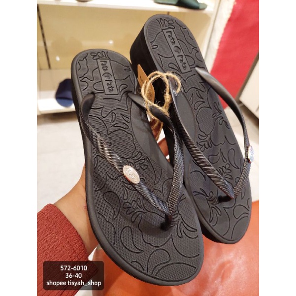 Sandal PataPata Wanita 572-6010