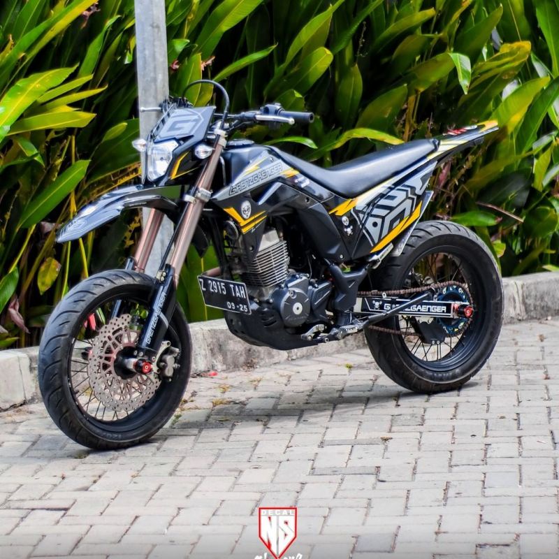 Decal Kit Stiker Motor Honda CRF 150L Full Body Hitam List Kuning Grafis Racing Team Sticker Custom 